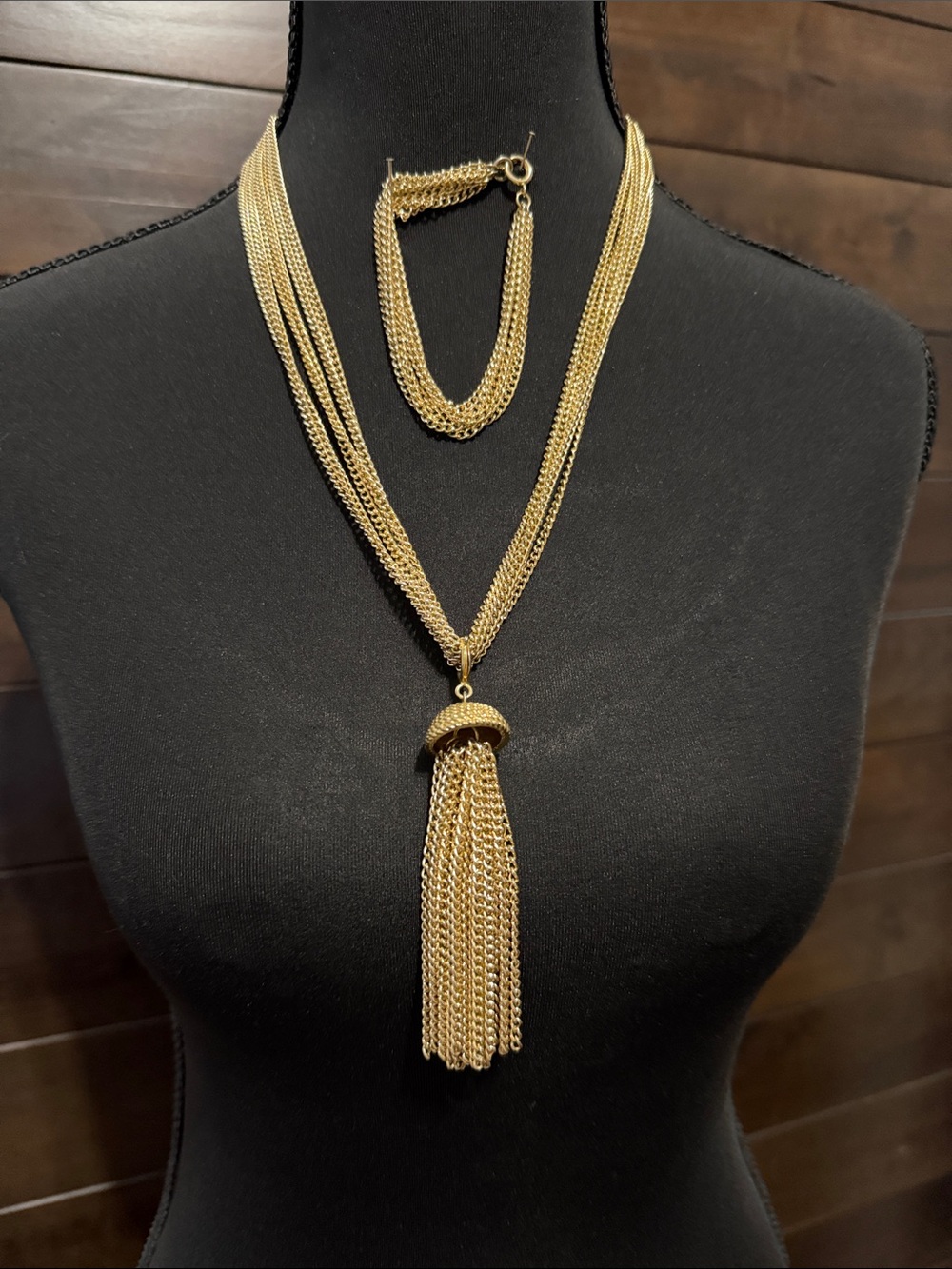 VTG Sarah Coventry Gold Tone Multi-Strand Tassel Necklace and Bracelet Set